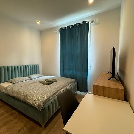Central Newest Studio Bastova Košice Extérieur photo